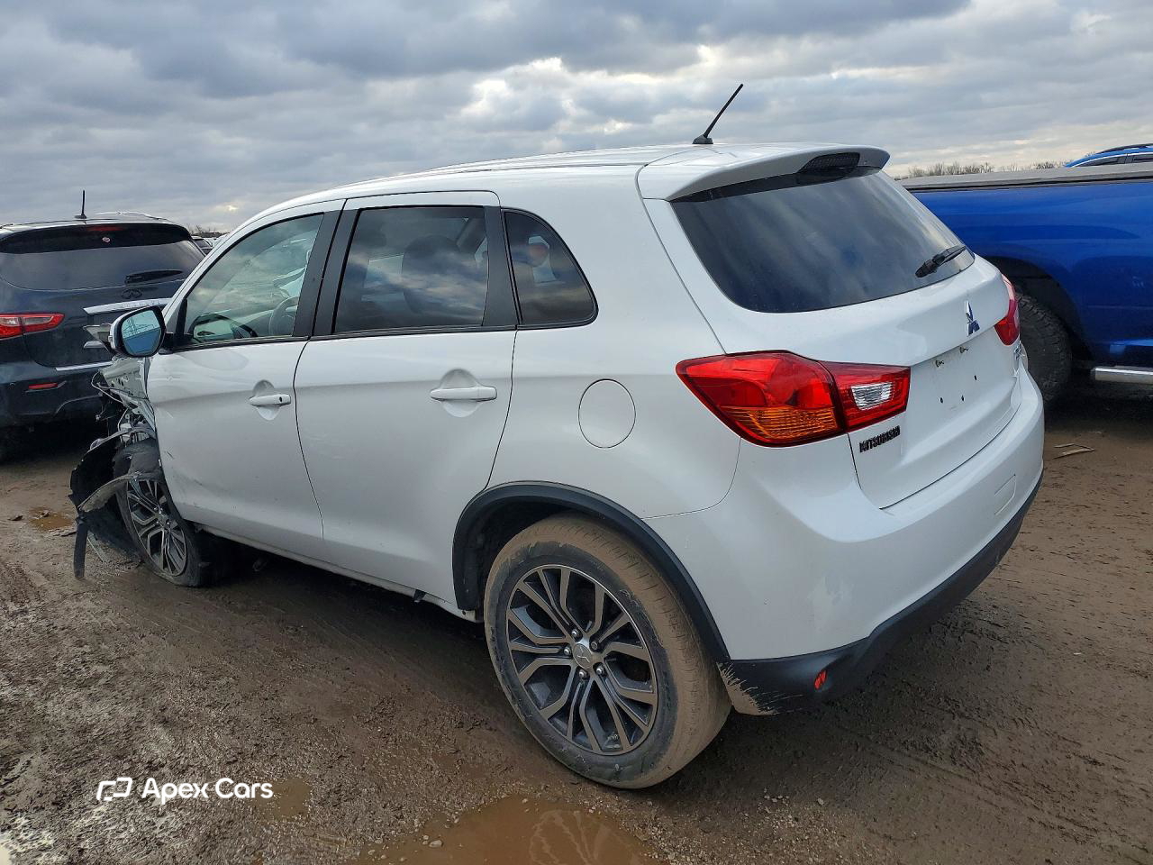 Mitsubishi Outlander 2016