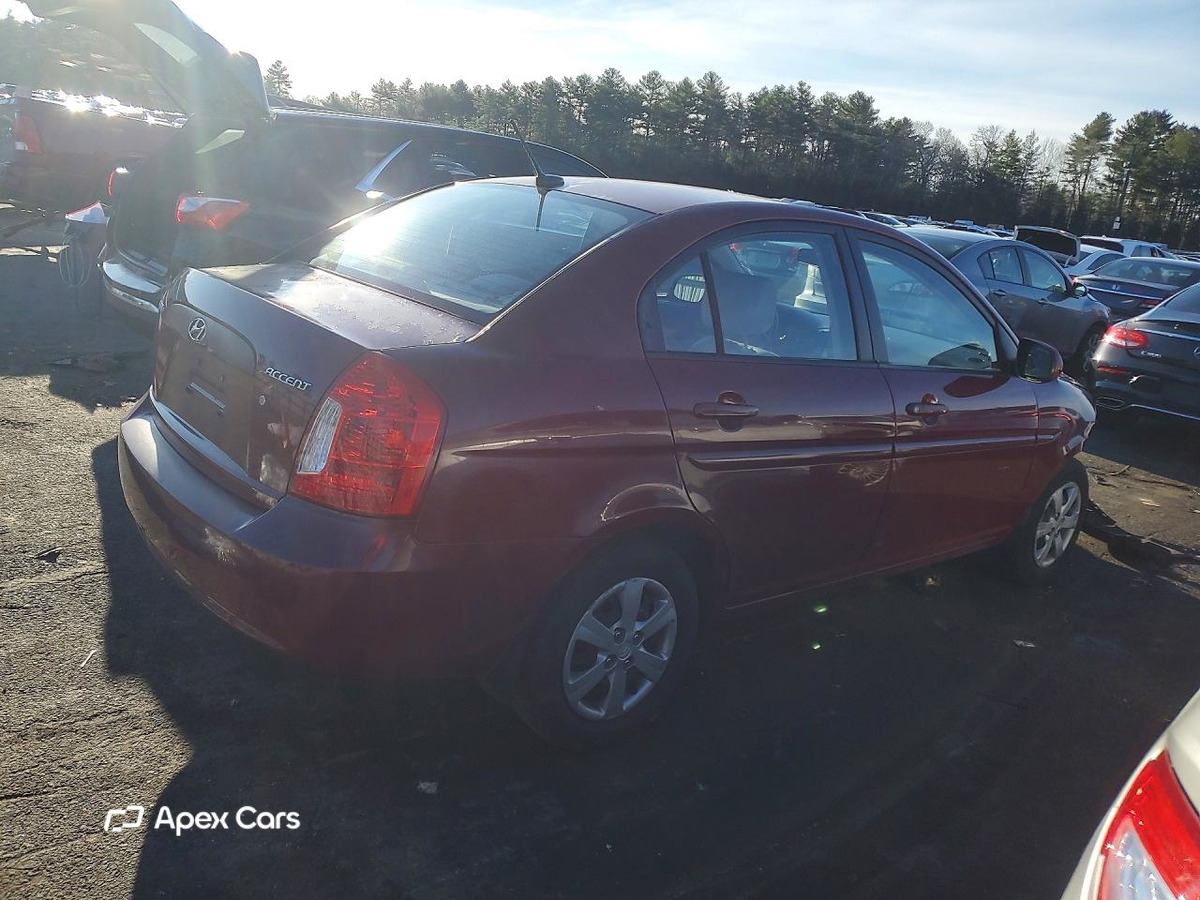 Hyundai Accent 2011