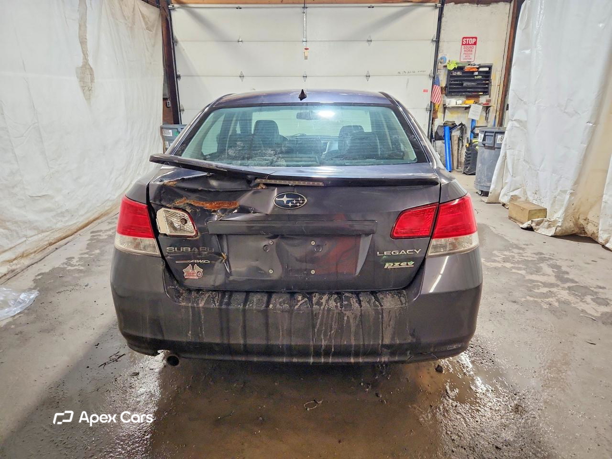 Subaru Legacy 2013