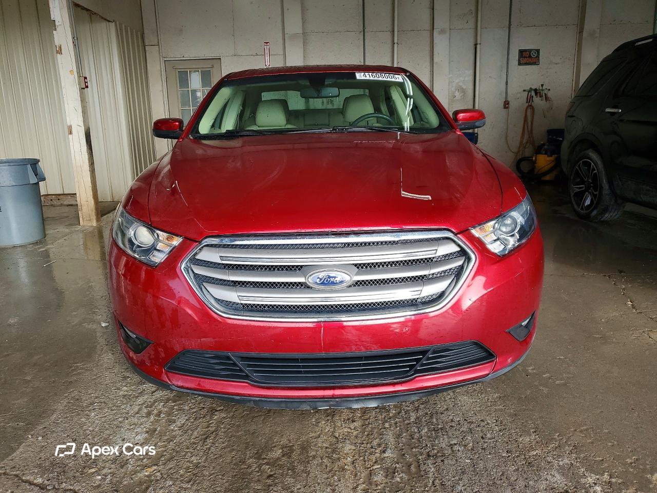 Ford Taurus 2018