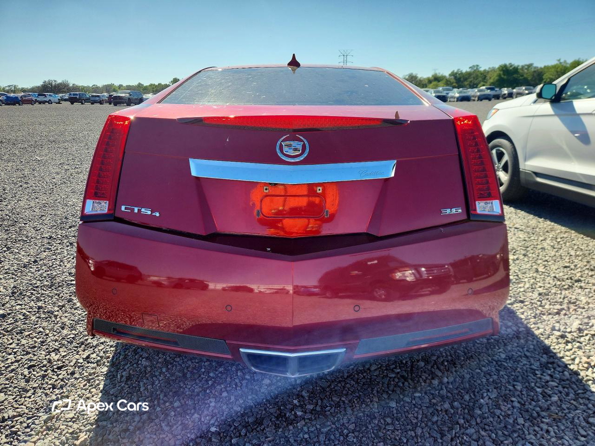 Cadillac CTS 2011