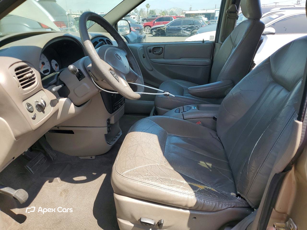 Dodge Caravan 2003