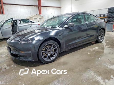 Tesla Model 3 2022 - Zdjęcie 1 z 13
