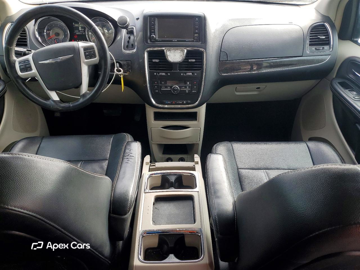 Chrysler Voyager 2016