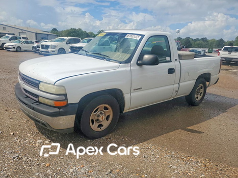 Chevrolet Silverado 2000 - Image 1 of 12