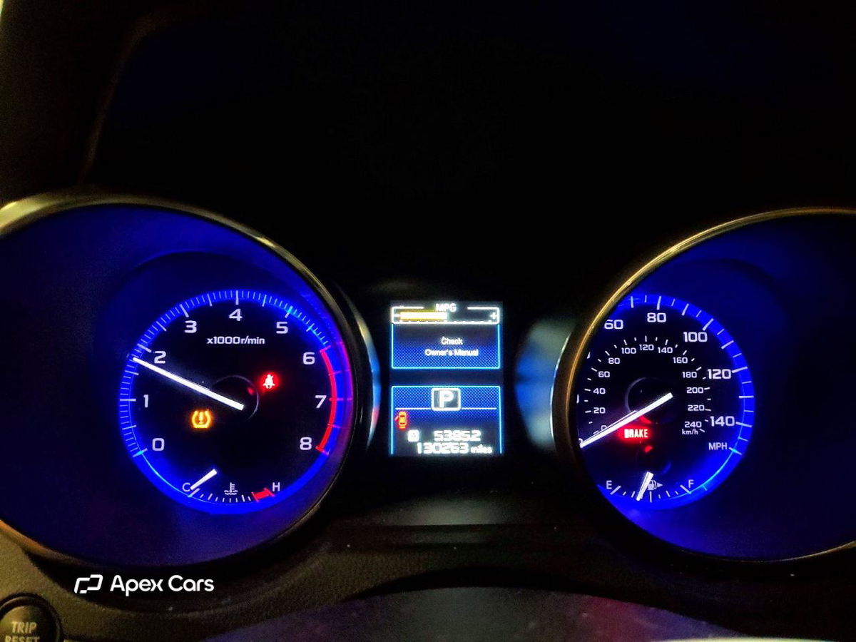 Subaru Legacy 2015