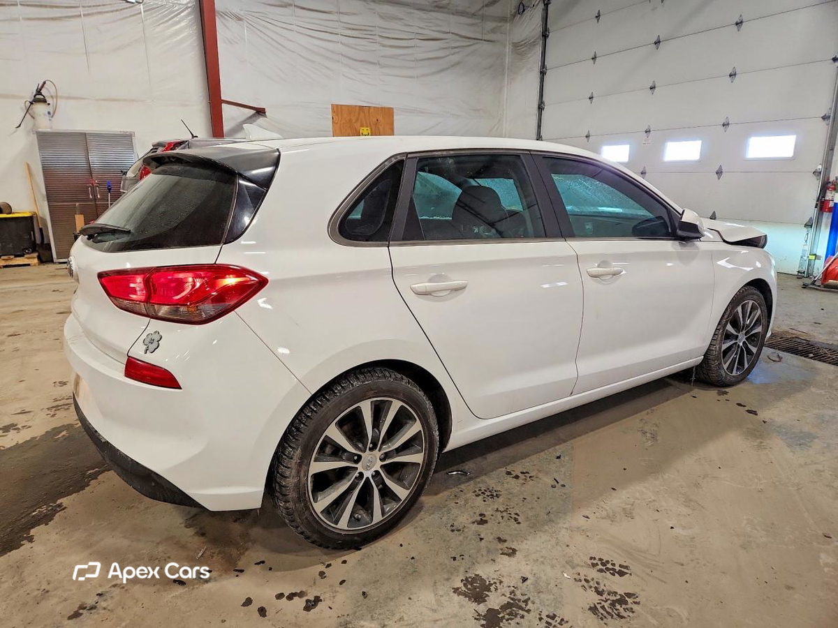 Hyundai Elantra 2018