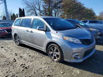 Toyota Sienna 2014