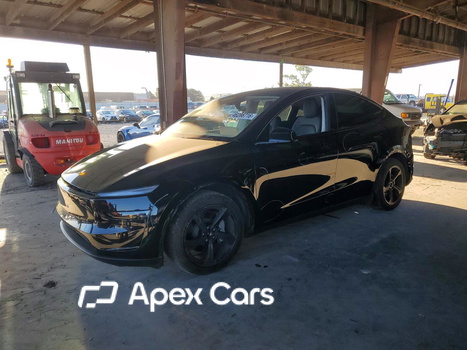 Tesla Model Y 2026 - Zdjęcie 1 z 12