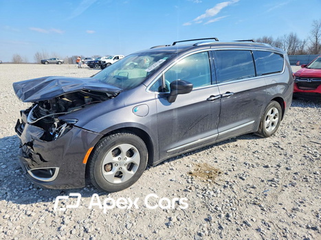 Chrysler Pacifica 2018 - Zdjęcie 1 z 14