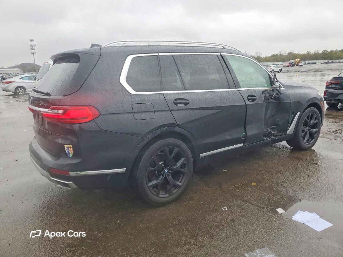 BMW X7 2022