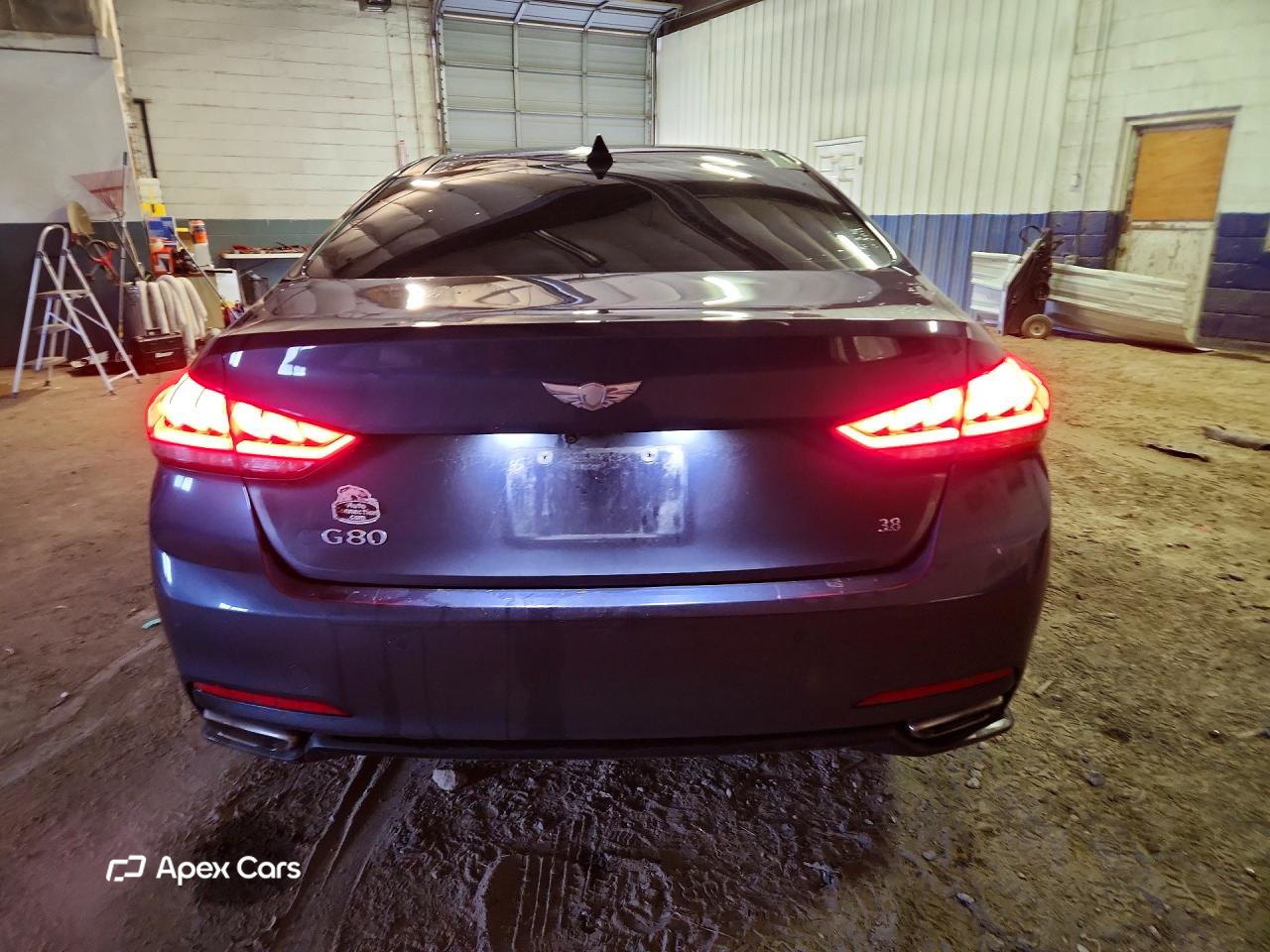 Hyundai Genesis 2015