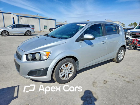 Chevrolet Sonic 2015 - Image 1 of 13