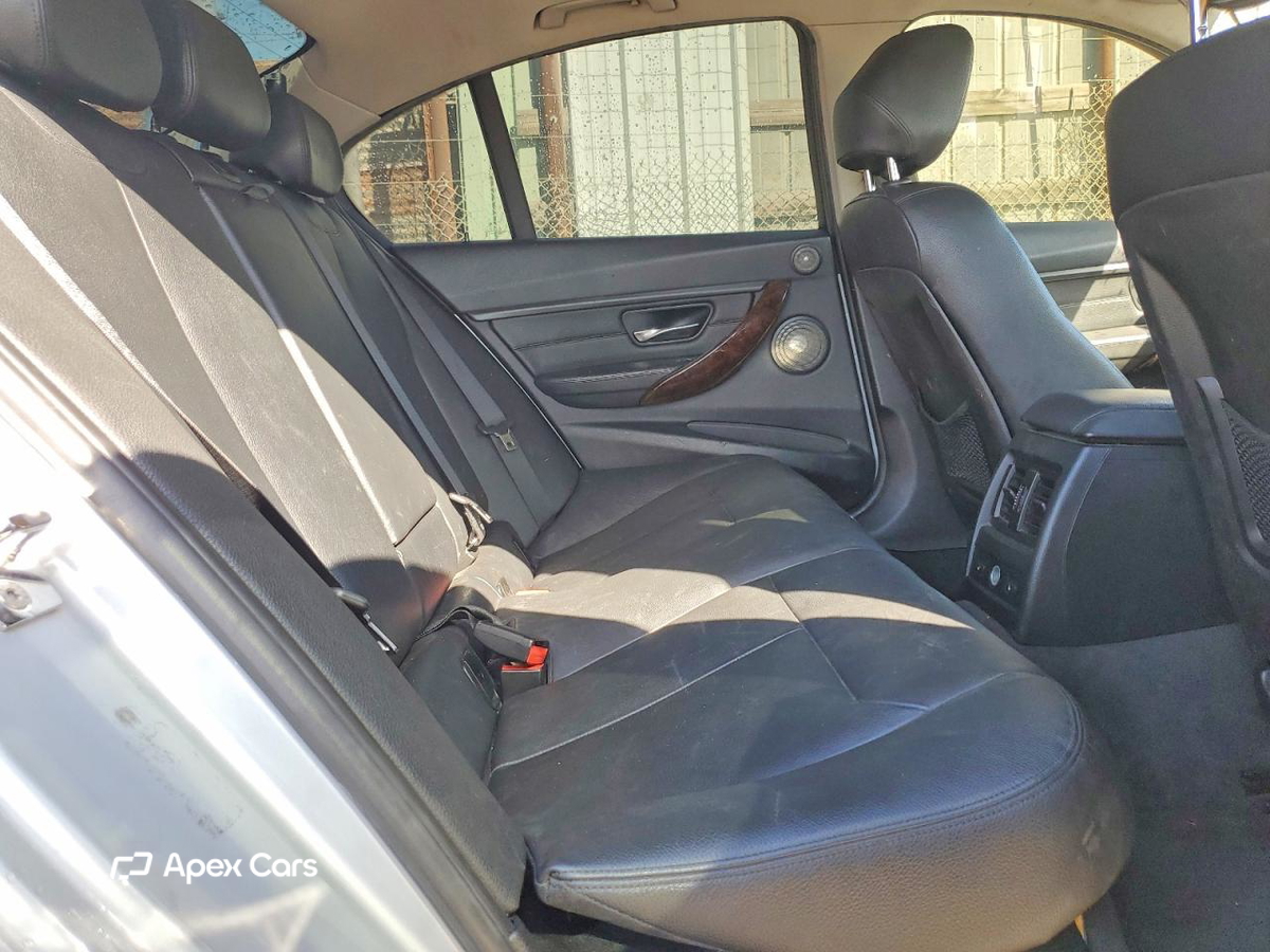 BMW Series 3 2012