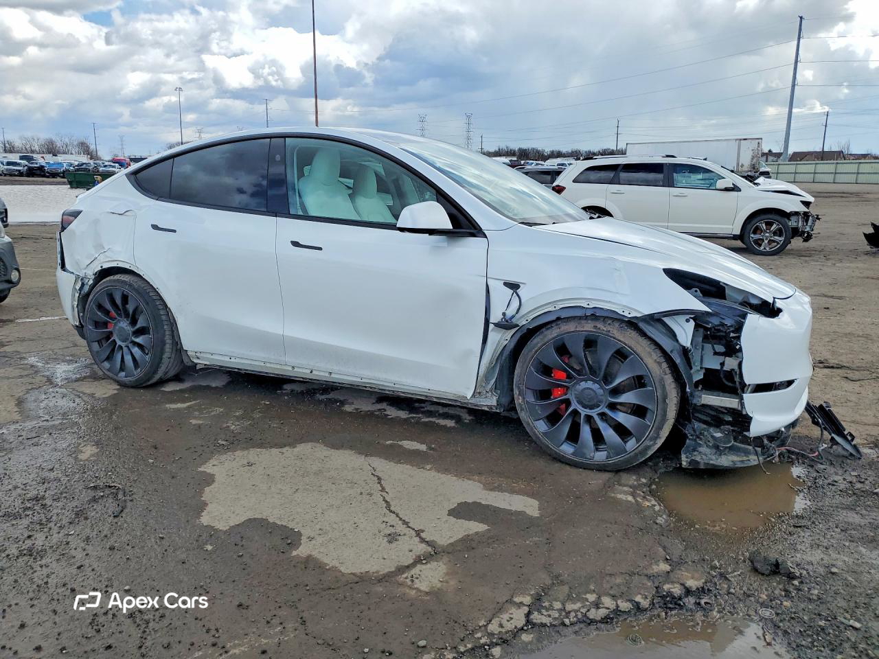 Tesla Model Y 2023
