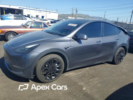 Tesla Model Y 2023 - Image 1 of 14
