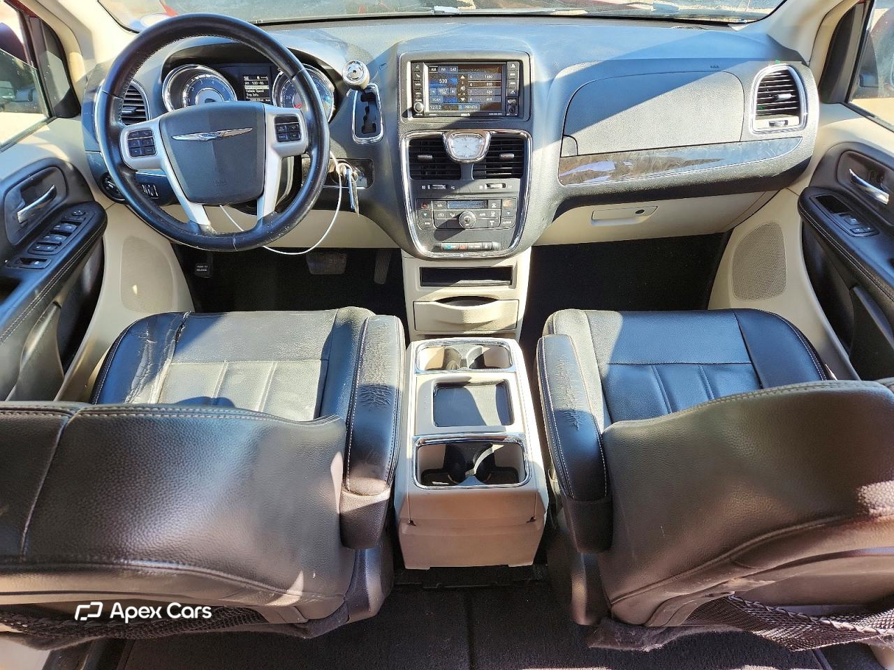 Chrysler Voyager 2015