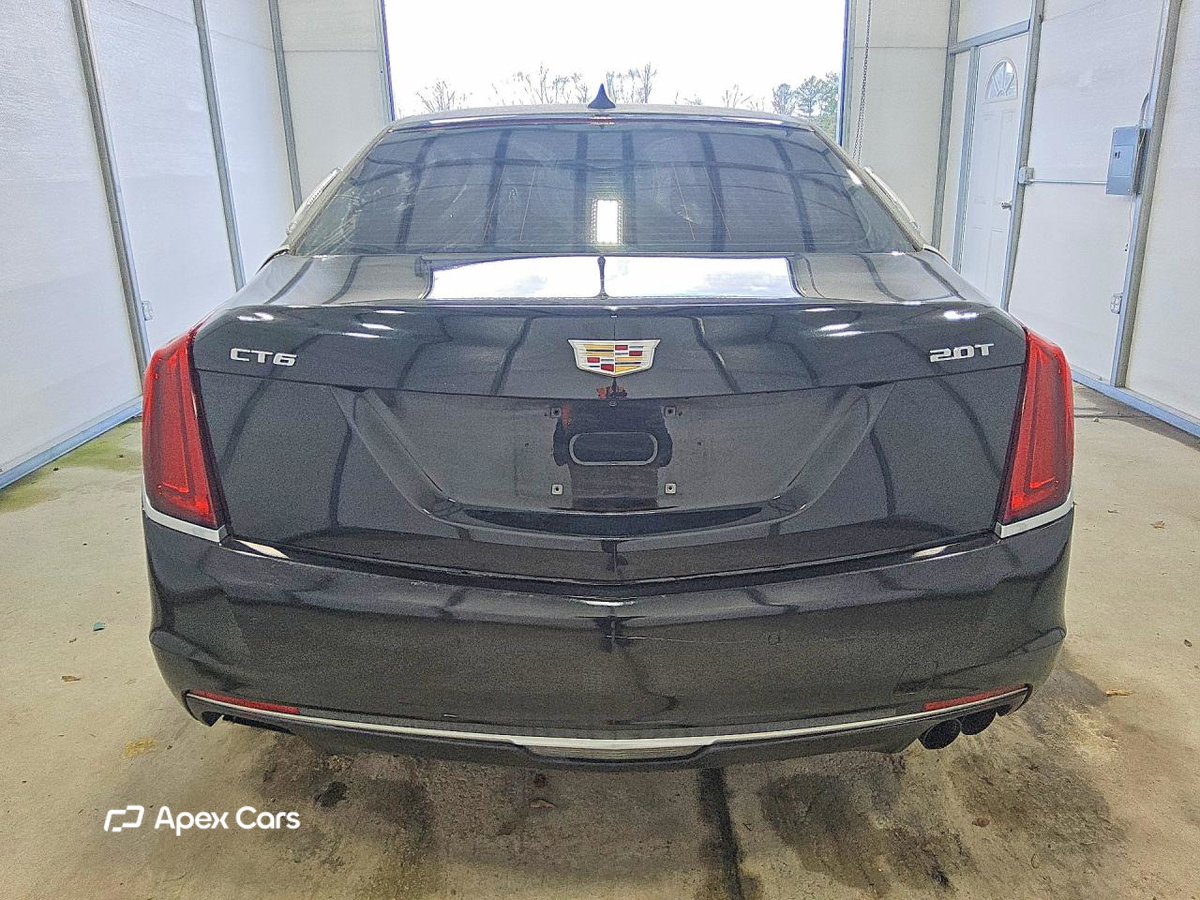 Cadillac CT6 2017
