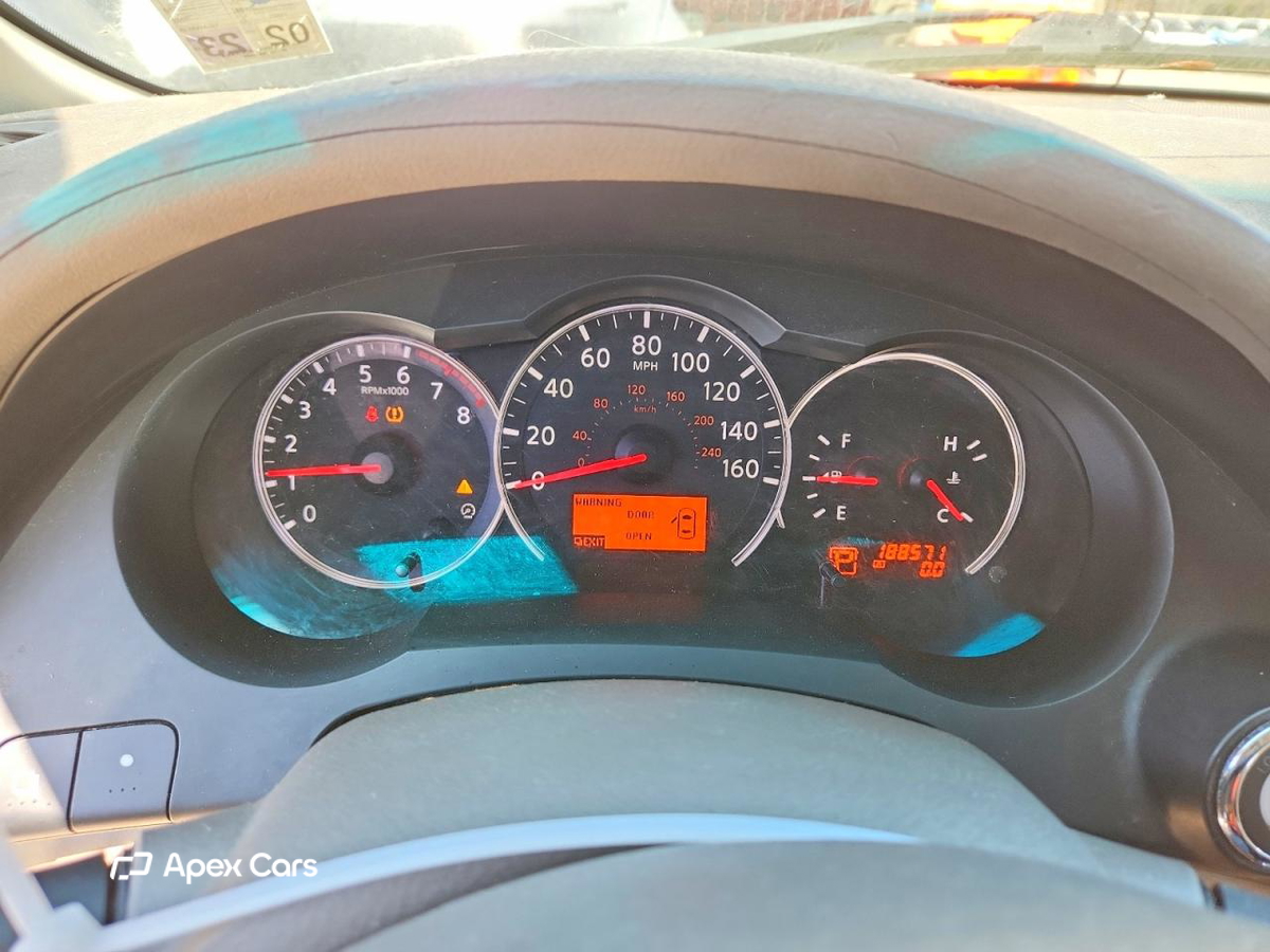 Nissan Altima 2012