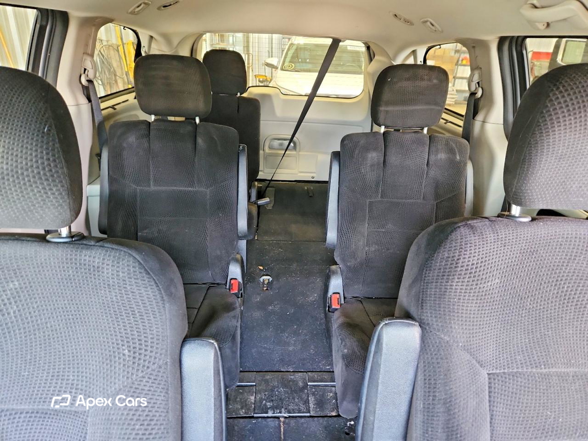 Dodge Caravan 2013