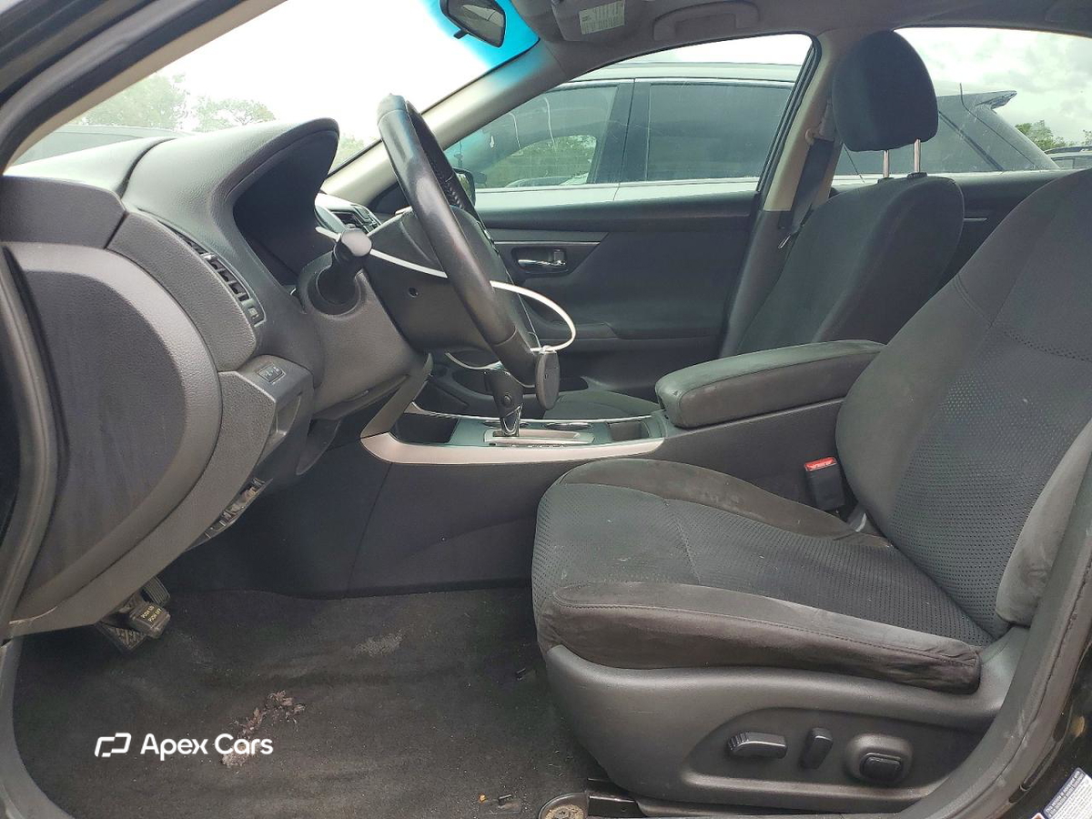 Nissan Altima 2015