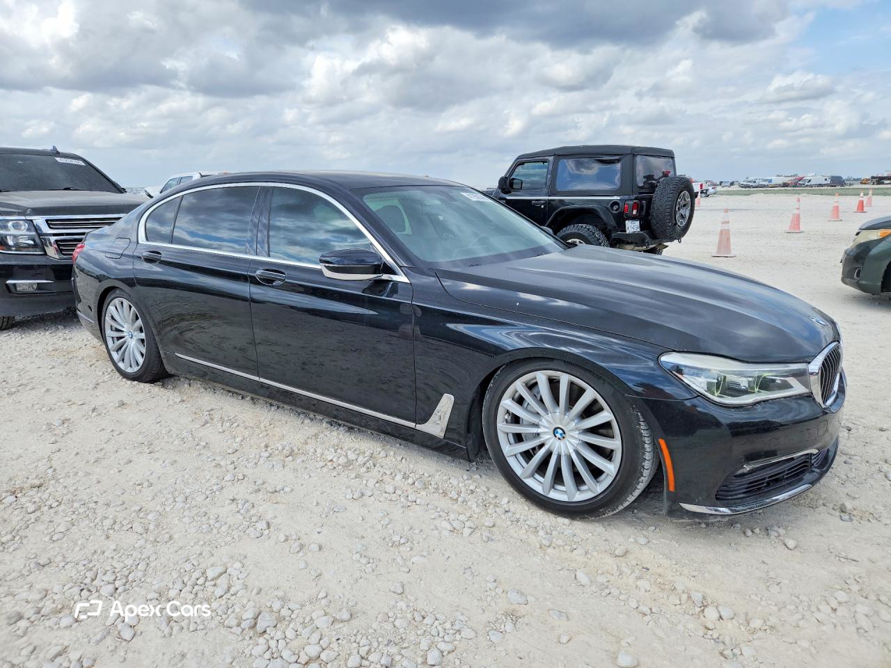 BMW Series 7 2016