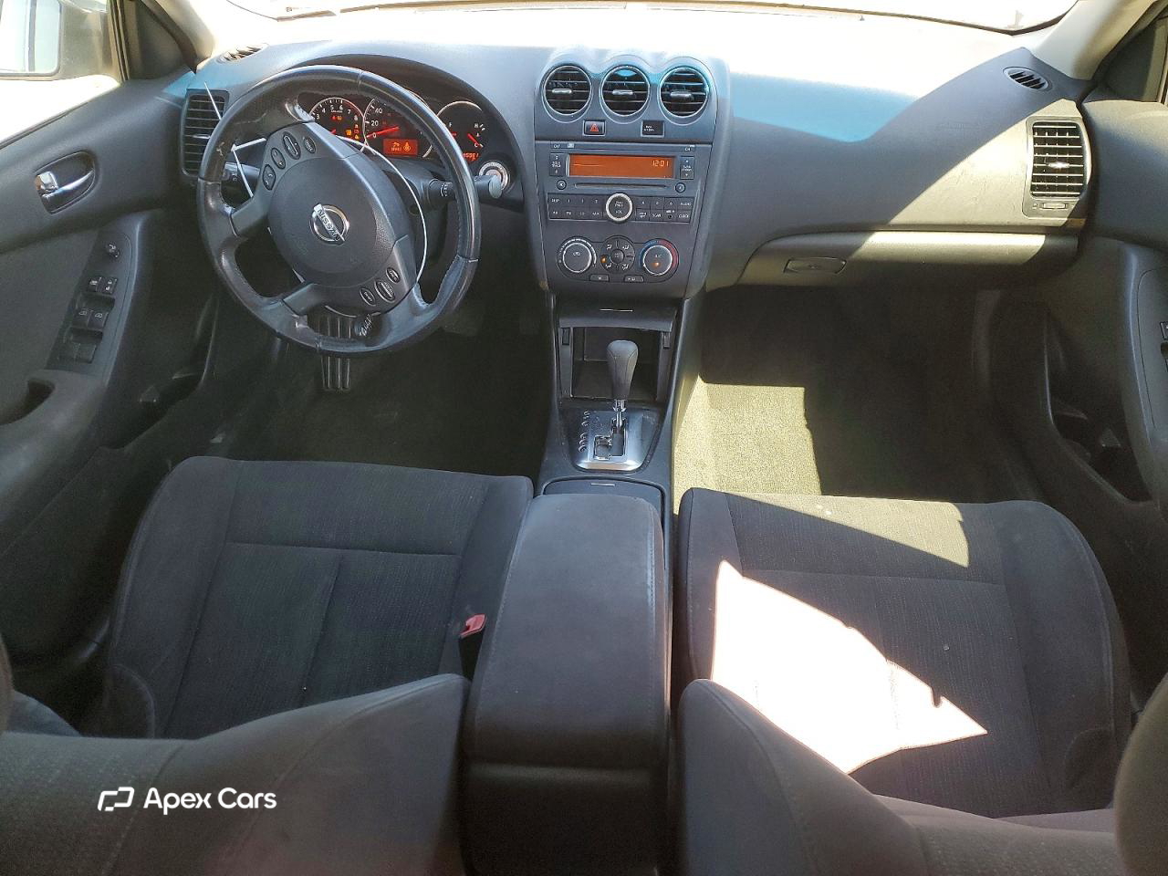Nissan Altima 2012