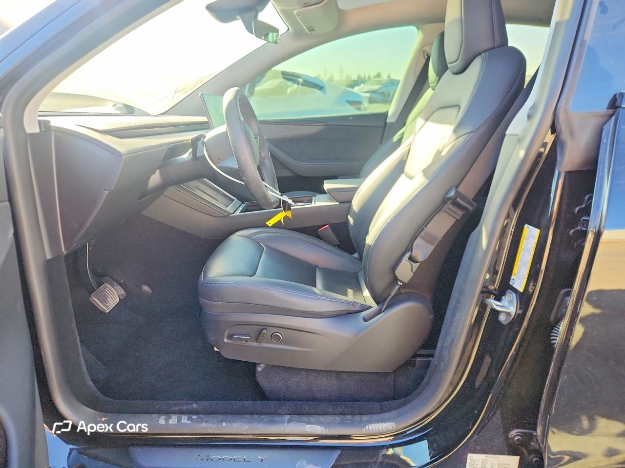 Tesla Model Y 2026