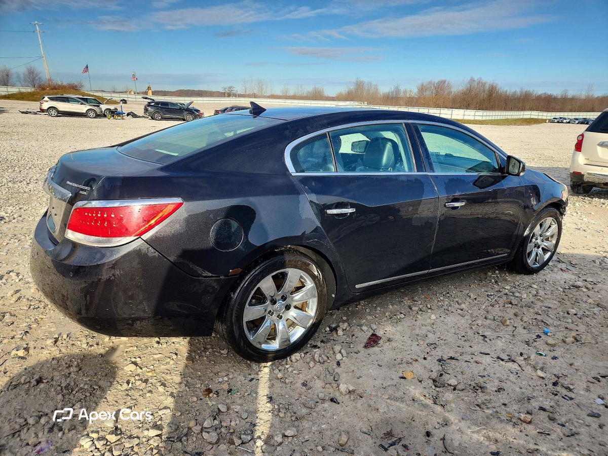 Buick LaCrosse 2011