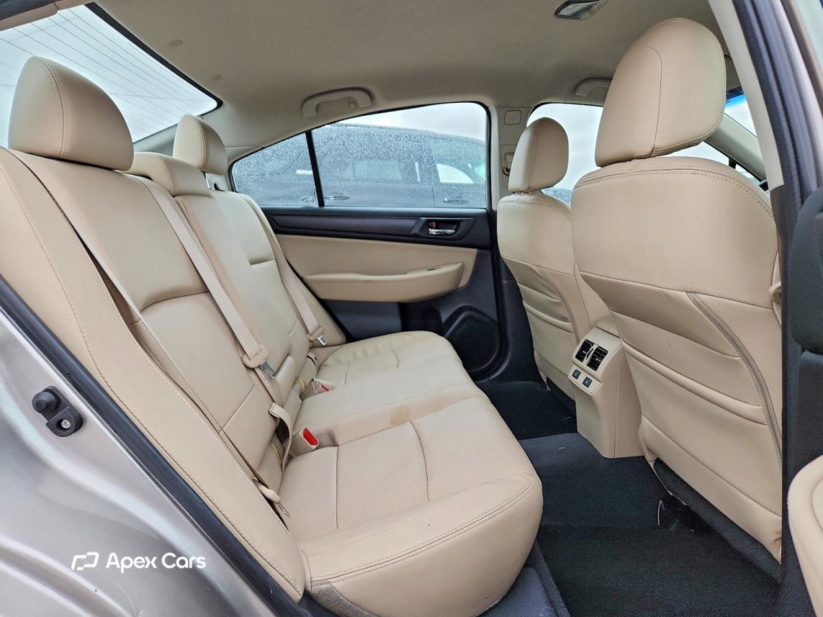 Subaru Legacy 2016