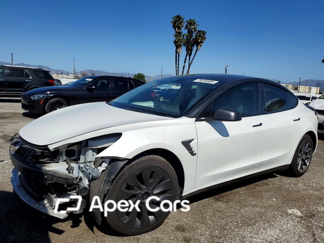 Tesla Model 3 2022 - Image 1 of 13