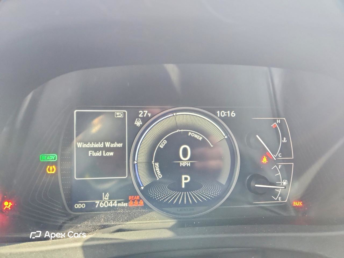 Lexus UX 2022