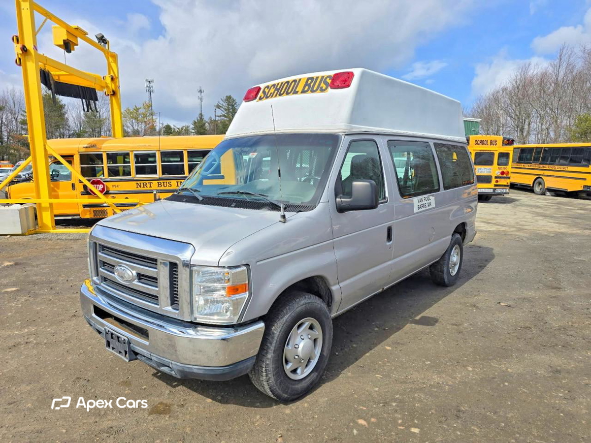 Ford Econoline 2014
