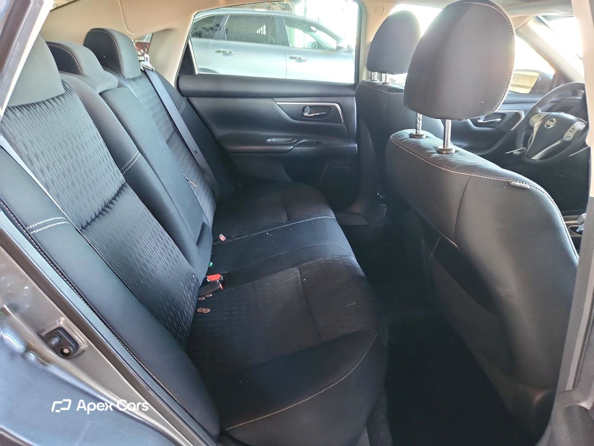 Nissan Altima 2017