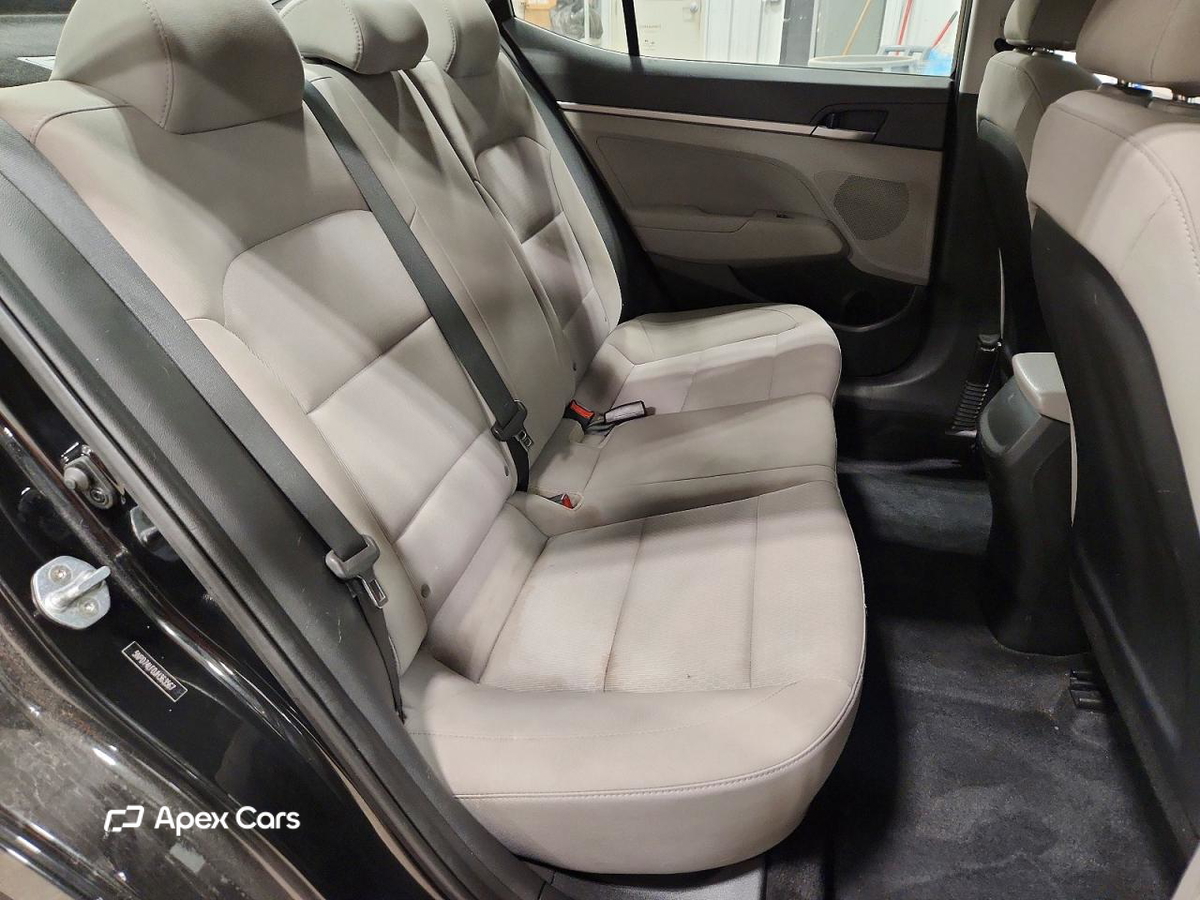 Hyundai Elantra 2018