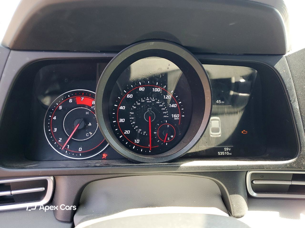 Hyundai Elantra 2023