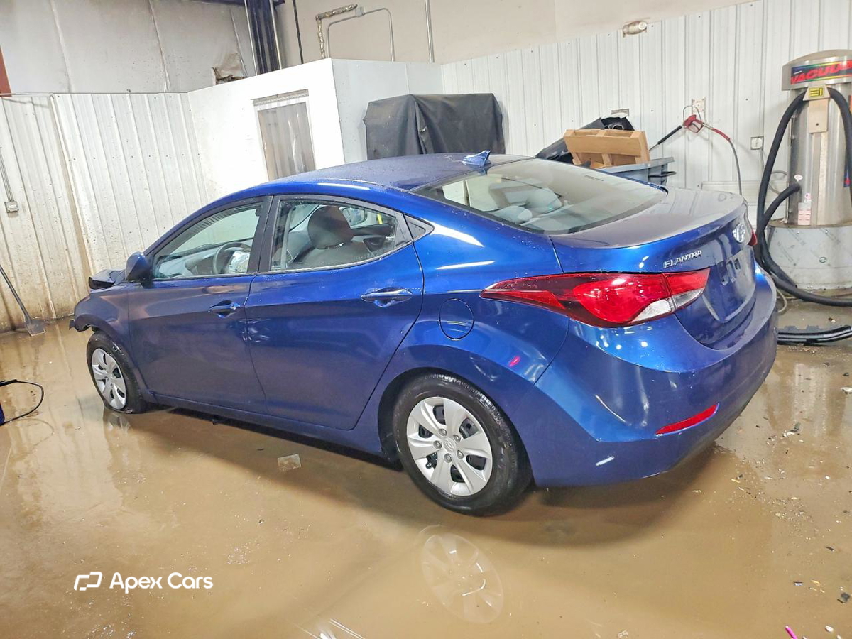 Hyundai Elantra 2016