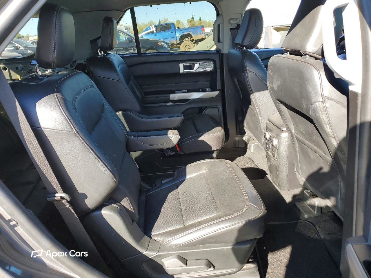Ford Explorer 2023