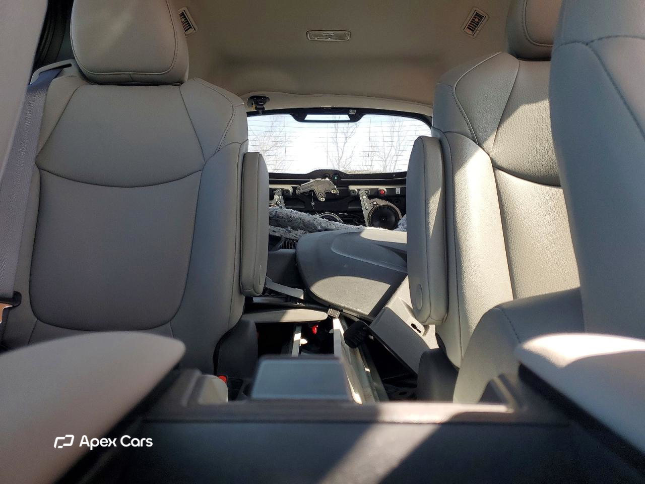 Toyota Sienna 2025