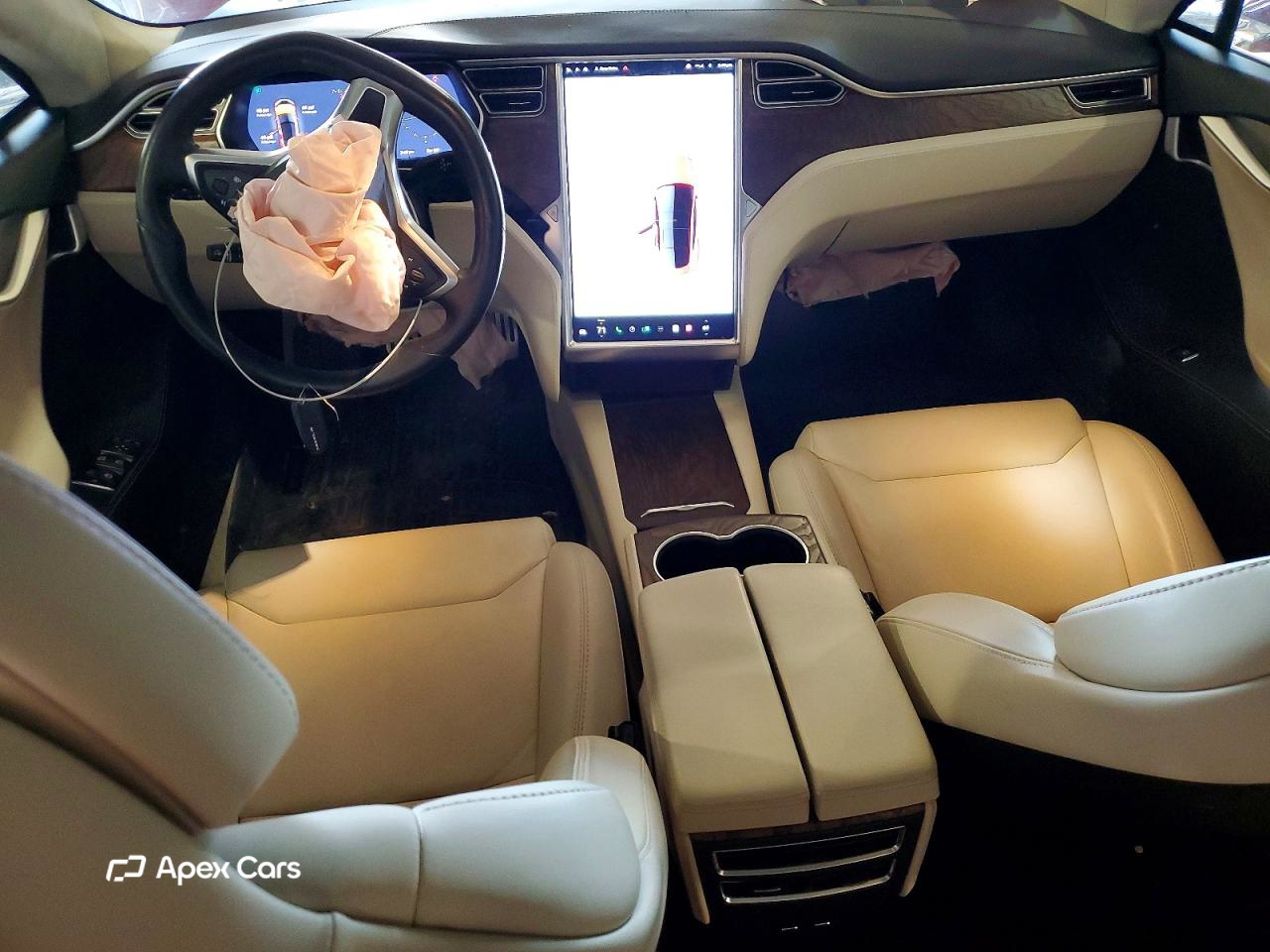 Tesla Model S 2018