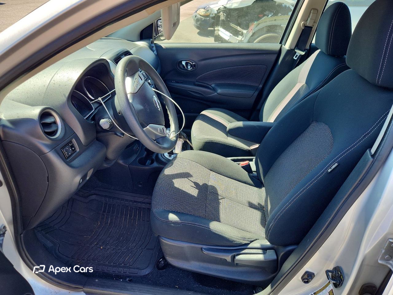 Nissan Versa 2017