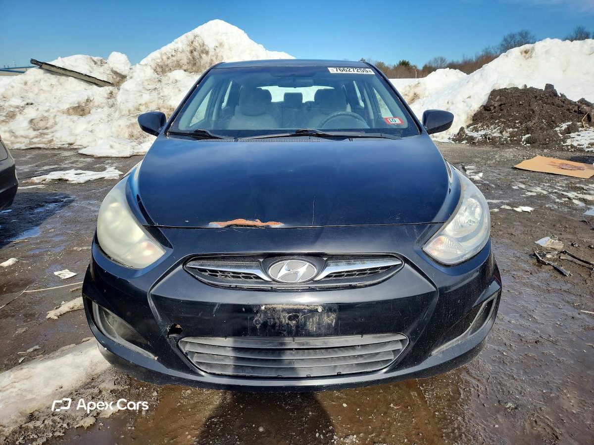 Hyundai Accent 2012