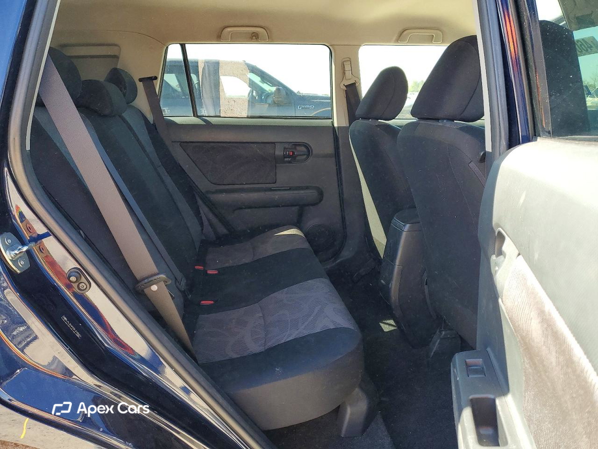 Scion xB 2015