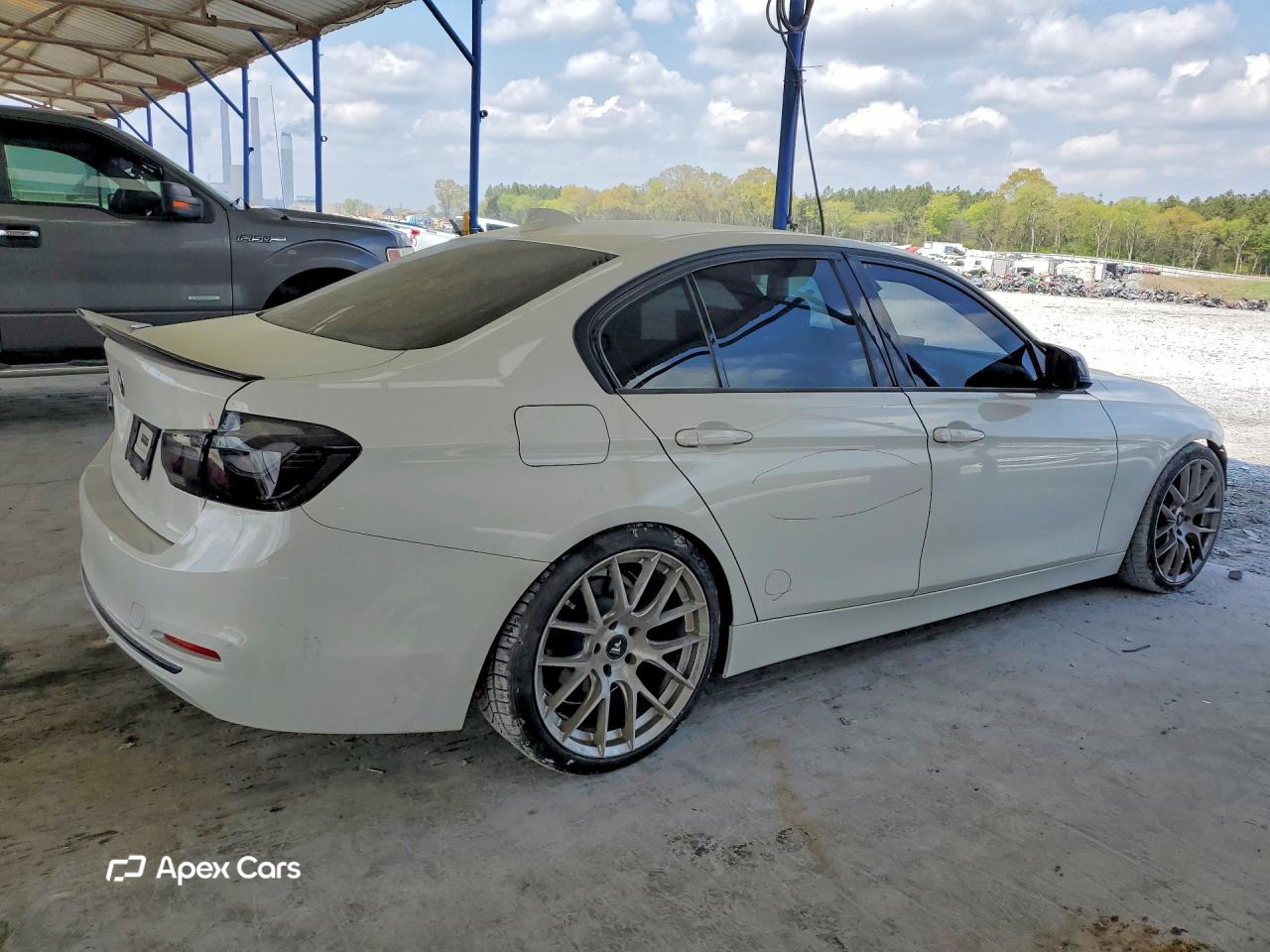 BMW Series 3 2016