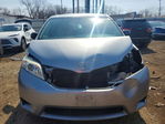Toyota Sienna 2016