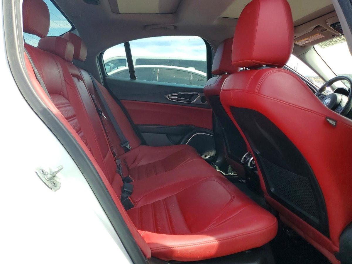Alfa Romeo Giulia 2021