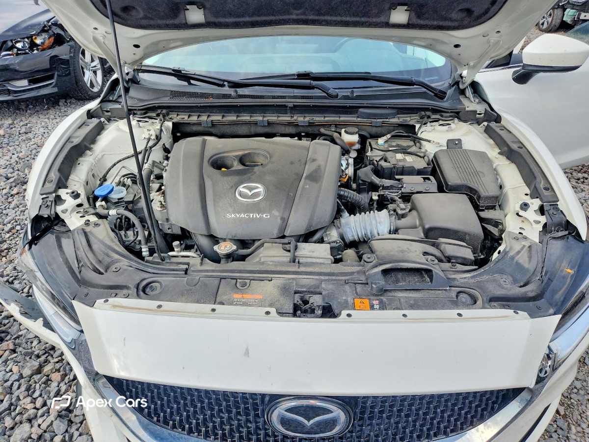 Mazda 6 2021