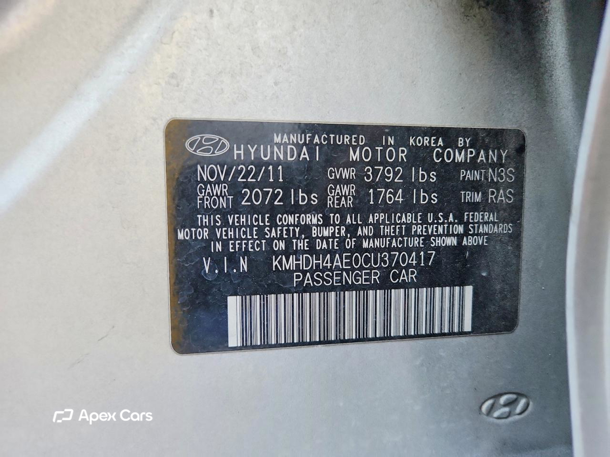 Hyundai Elantra 2012