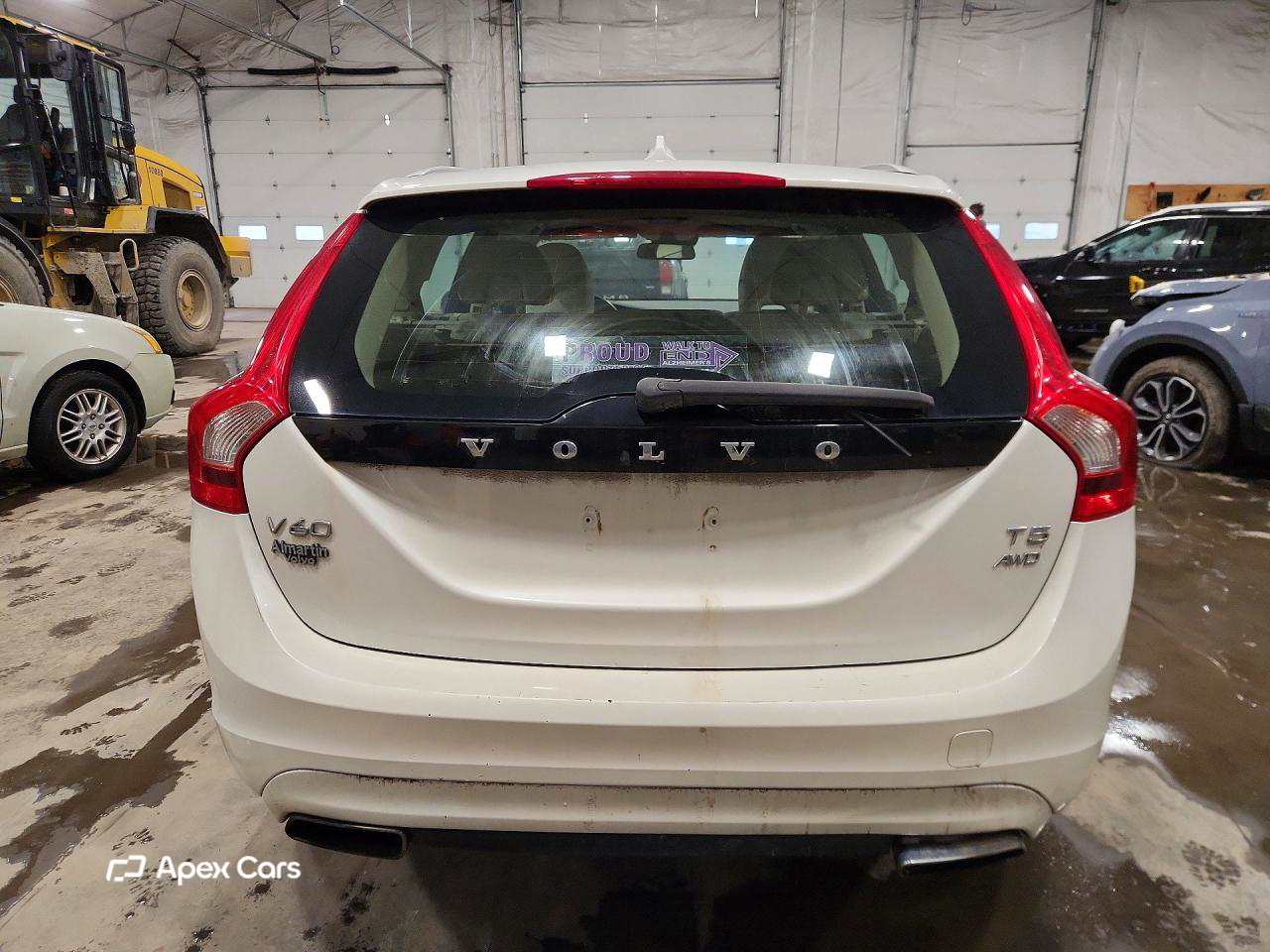 Volvo V60 2015