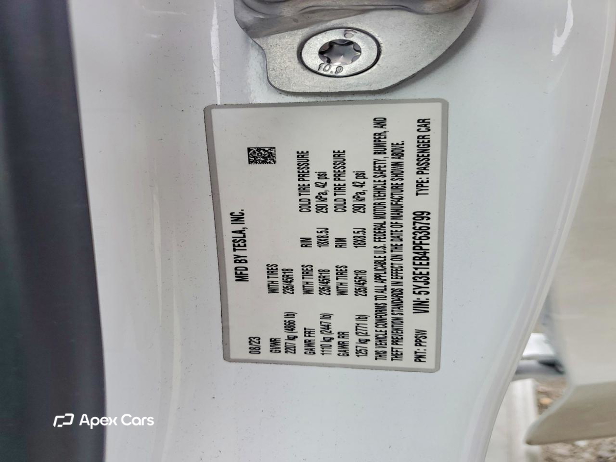 Tesla Model 3 2023